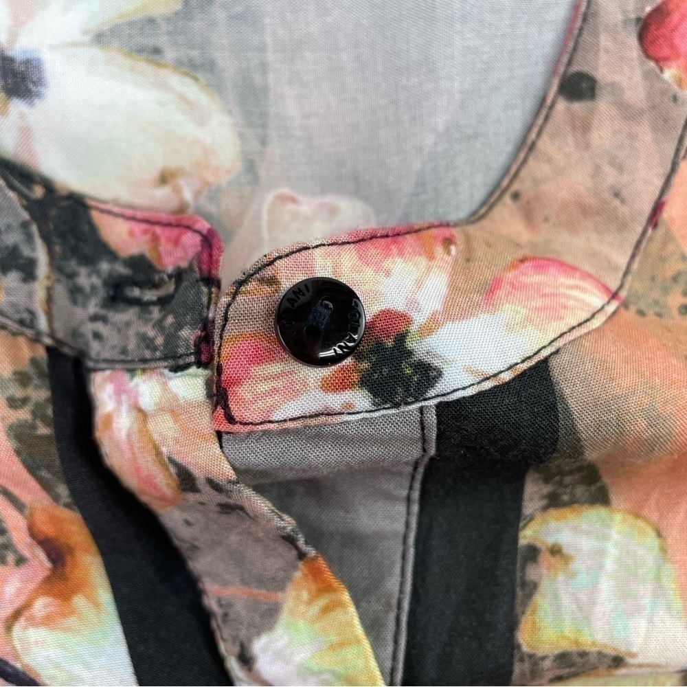 Tolani Collection Shirt Women Size Large Button Down Long Sleeves Floral - Picture 10 of 11